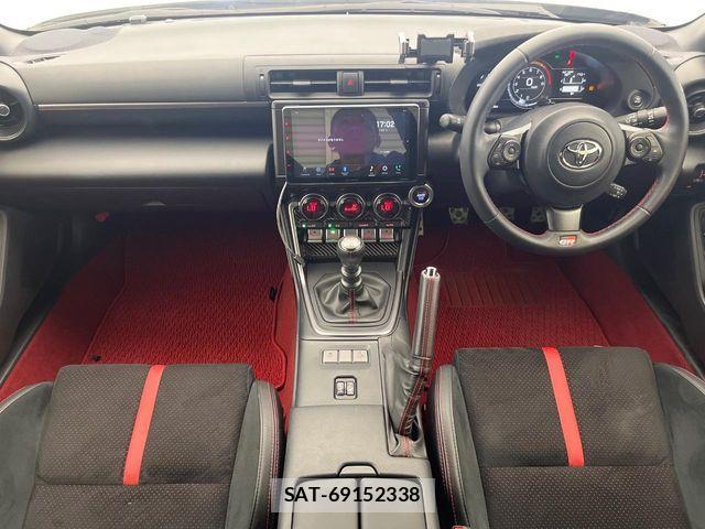 Toyota GR86 2025-07 8230182-1