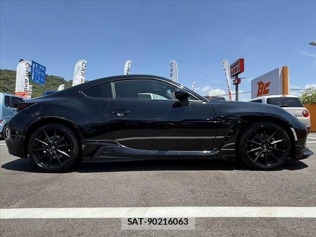 Toyota GR86 2024-07 8245280-11