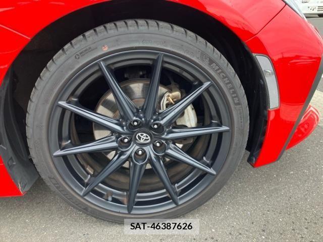 Toyota GR86 2022-07 8314615-12
