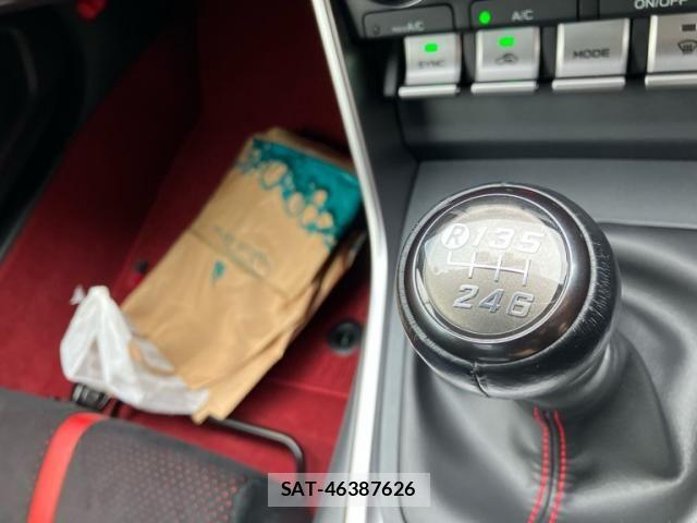 Toyota GR86 2022-07 8314615-23