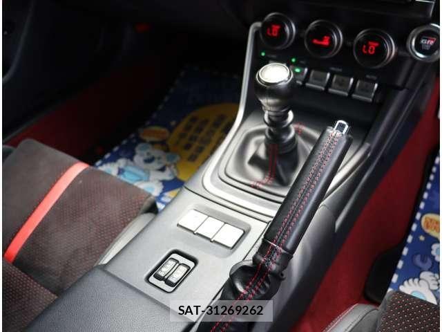 Toyota GR86 2021-12 8314613-12