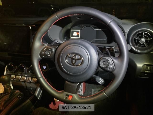 Toyota GR86 2025-12 8314614-14