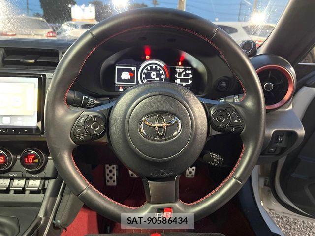 Toyota GR86 2024-03 8335966-10