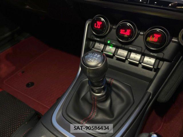Toyota GR86 2024-03 8335966-2