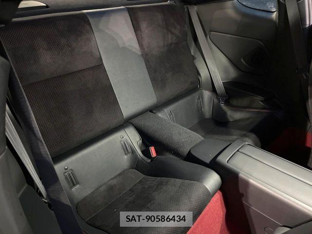 Toyota GR86 2024-03 8335966-8