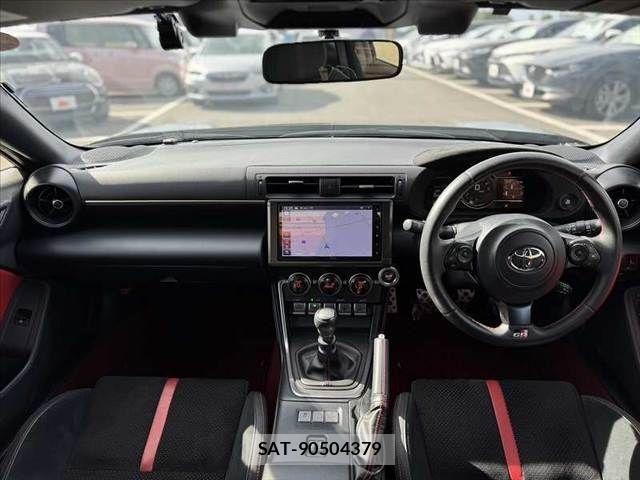 Toyota GR86 2023-12 8366080-1