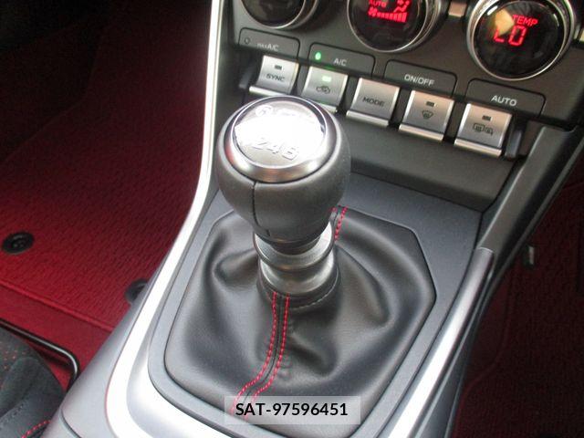 Toyota GR86 2024-08 8366081-25