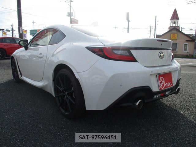 Toyota GR86 2024-08 8366081-4