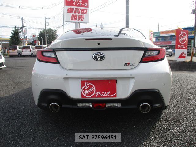 Toyota GR86 2024-08 8366081-6
