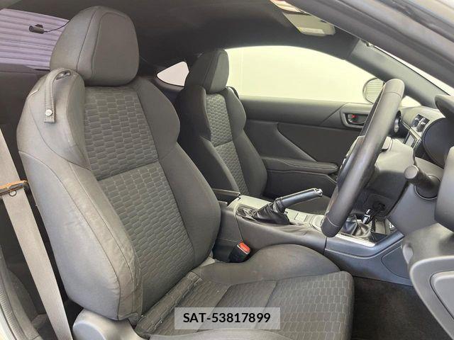 Toyota GR86 2022-05 8366082-9