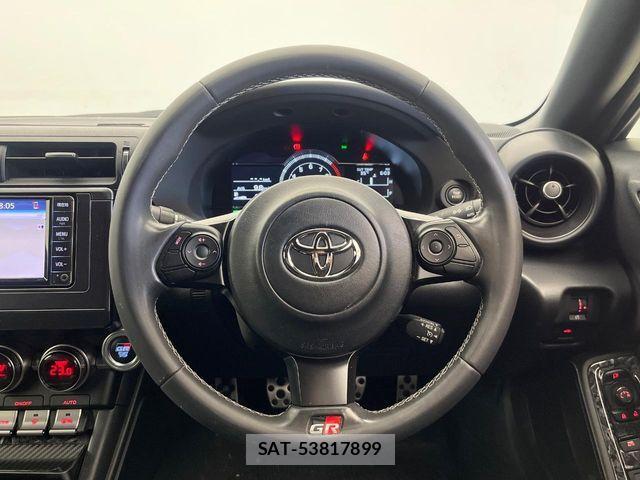 Toyota GR86 2022-05 8366082-12