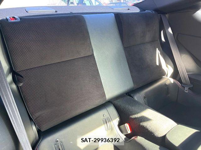 Toyota GR86 2023-04 8366077-10