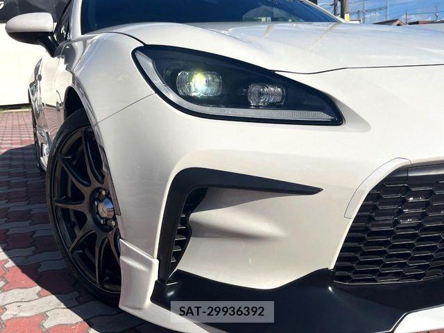 Toyota GR86 2023-04 8366077-12