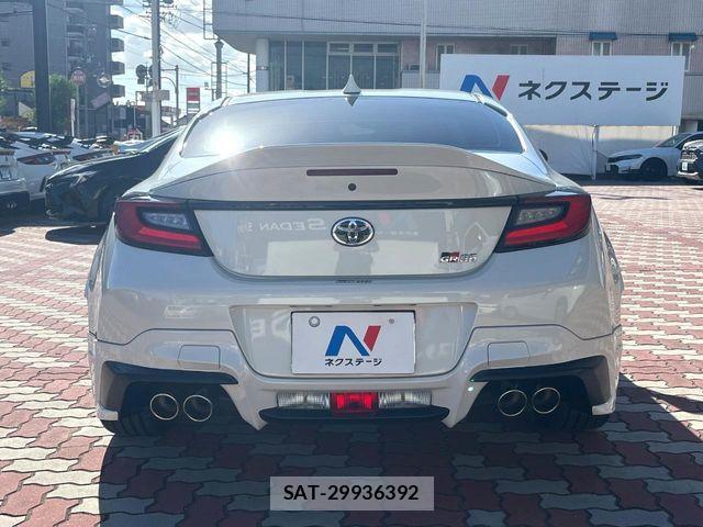 Toyota GR86 2023-04 8366077-15