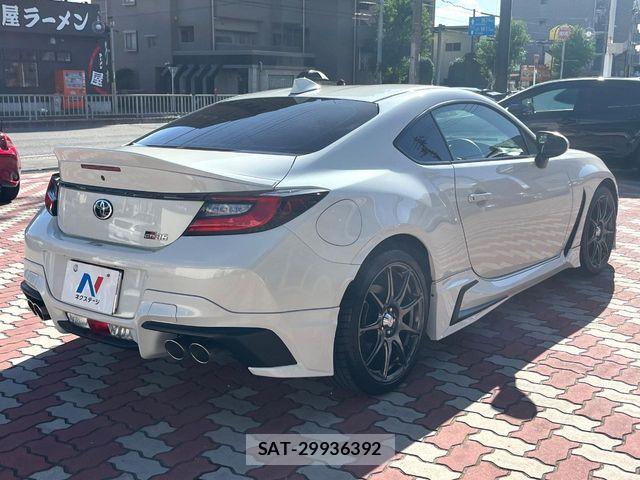 Toyota GR86 2023-04 8366077-17