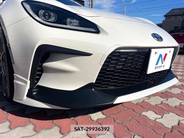 Toyota GR86 2023-04 8366077-3