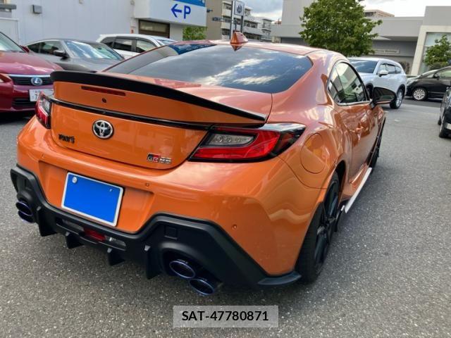 Toyota GR86 2023-01 8412634-1