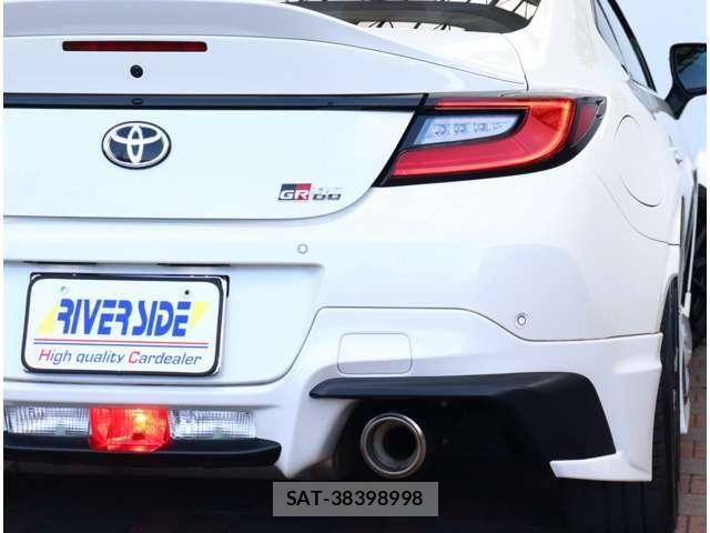 Toyota GR86 2022-01 8412635-11