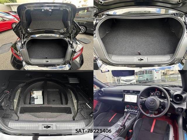 Toyota GR86 2023-08 8412637-9