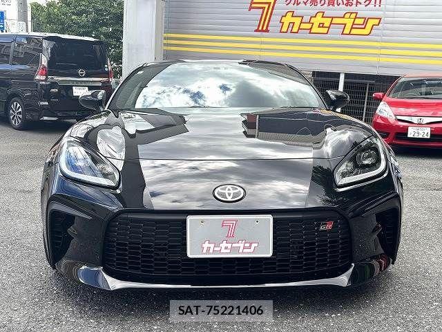 Toyota GR86 2023-08 8412637-16