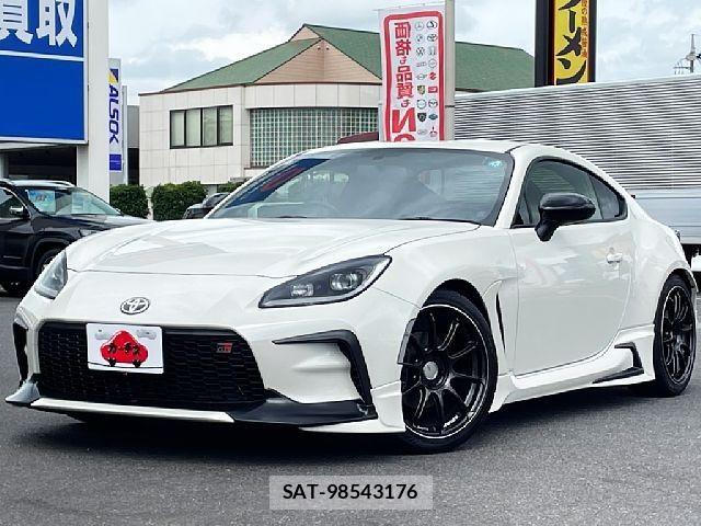 Toyota GR86 2024-01 8412633-0