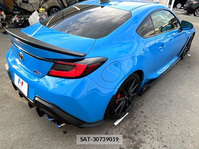 Toyota GR86 2022-07 8438160-18