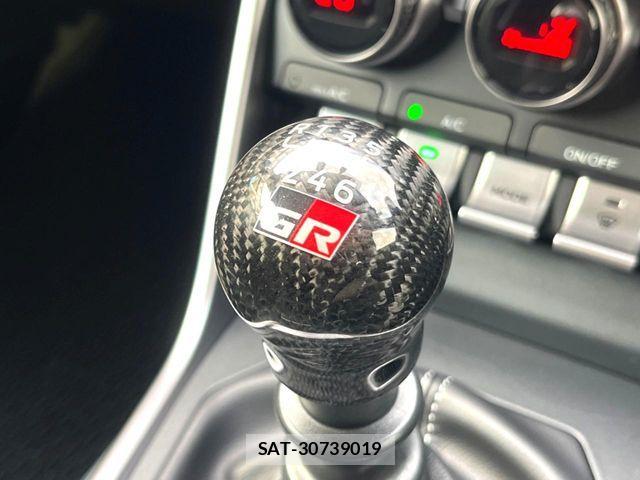 Toyota GR86 2022-07 8438160-5