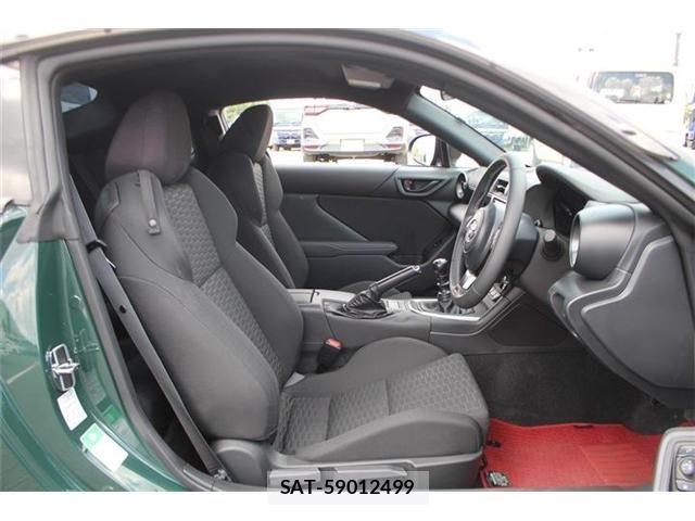 Toyota GR86 2025-03 8525015-27