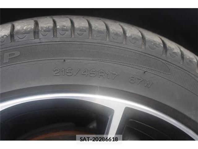 Toyota GR86 2022-12 8525016-24