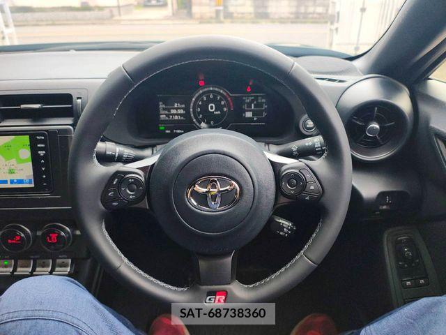 Toyota GR86 2024-12 8525014-10