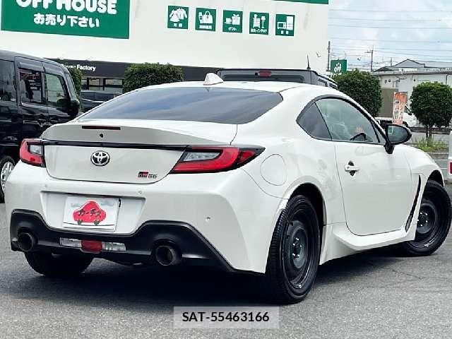 Toyota GR86 2025-02 8562044-2