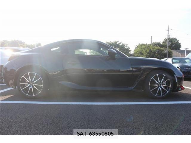 Toyota GR86 2022-04 8562045-10