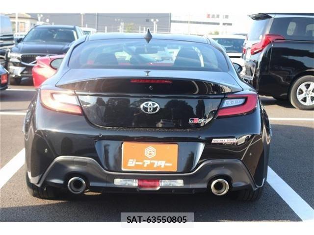 Toyota GR86 2022-04 8562045-12