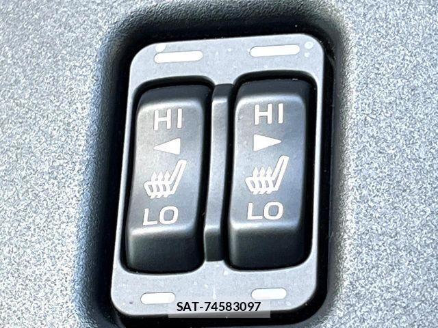 Toyota GR86 2024-12 8562043-5