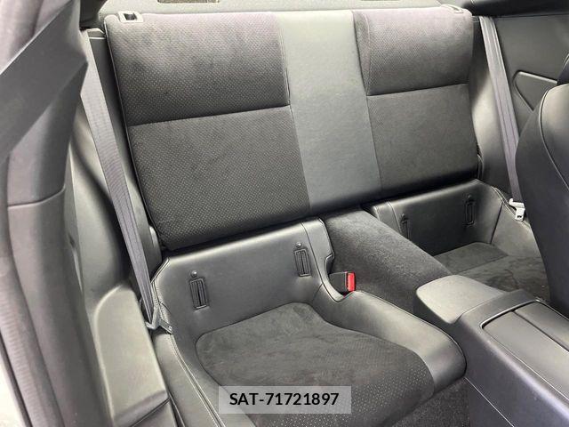Toyota GR86 2022-04 8562042-11