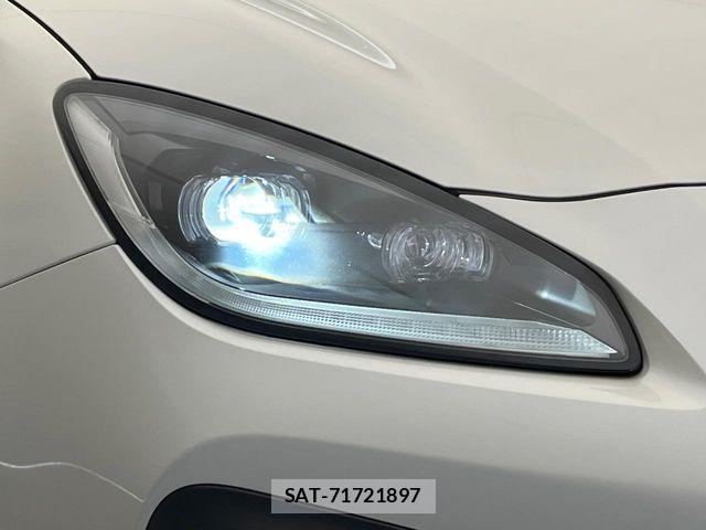 Toyota GR86 2022-04 8562042-12
