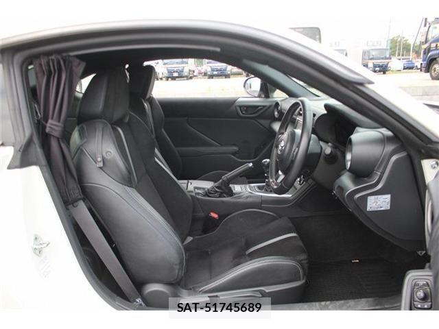 Toyota GR86 2023-06 8626921-18