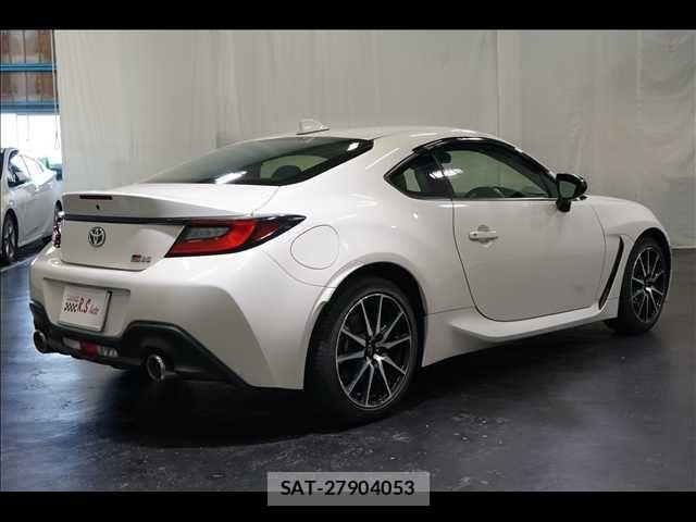 Toyota GR86 2022-06 8659272-8