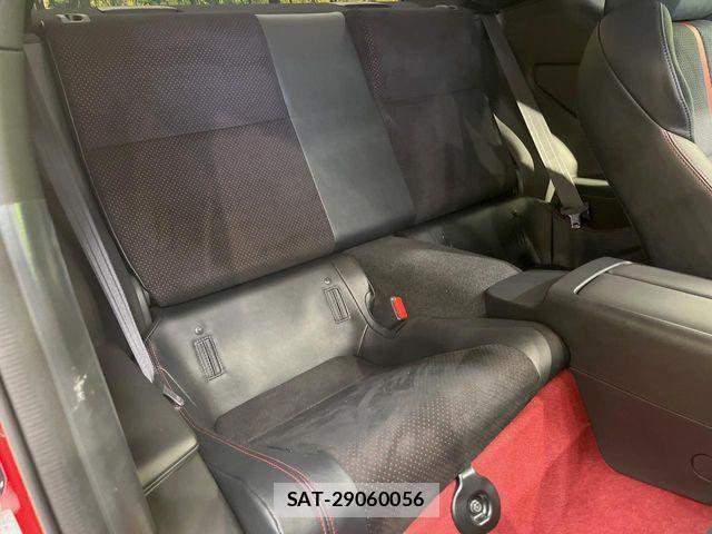 Toyota GR86 2024-07 8666198-11