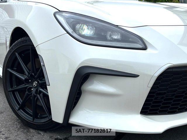 Toyota GR86 2024-08 8666200-11