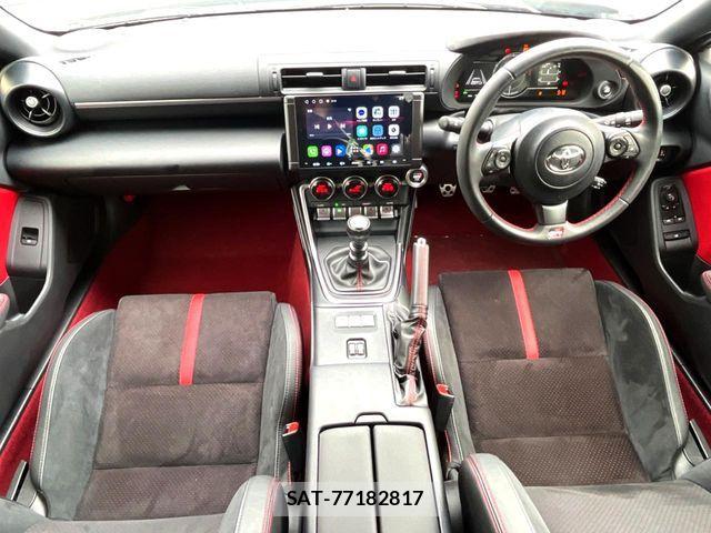 Toyota GR86 2024-08 8666200-1