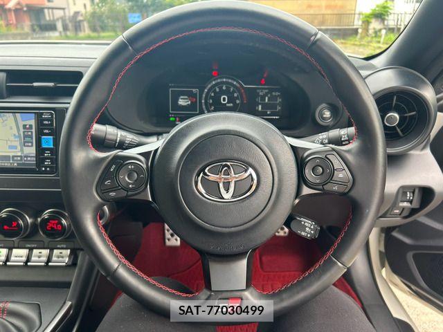 Toyota GR86 2024-06 8685606-16