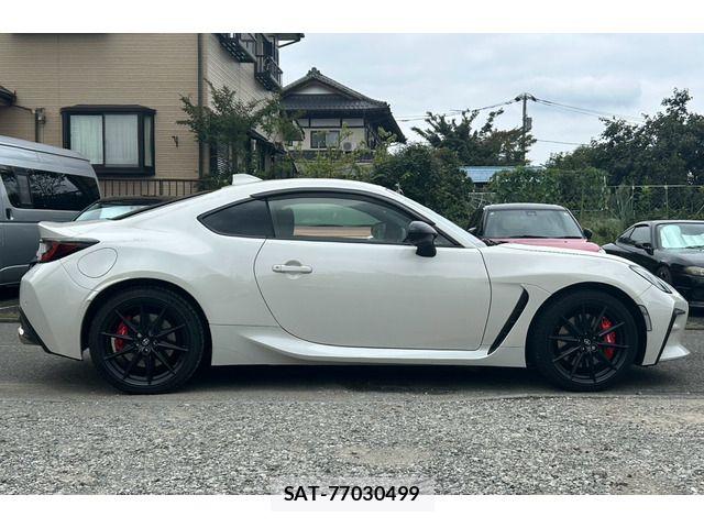 Toyota GR86 2024-06 8685606-3