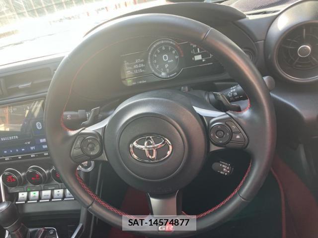 Toyota GR86 2021-11 8742403-12