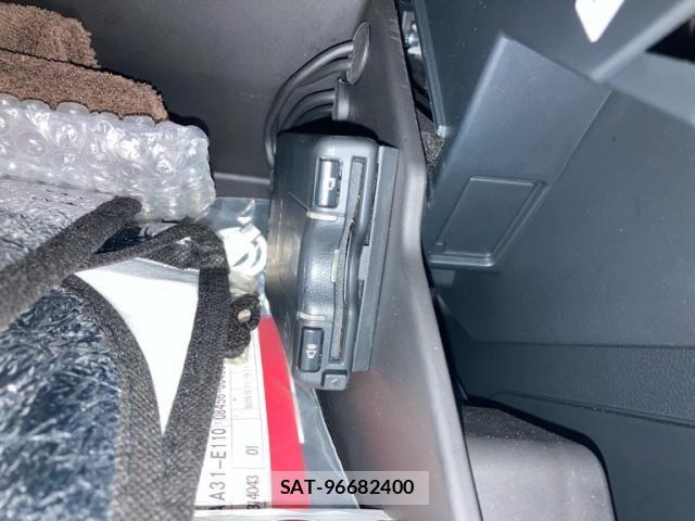 Toyota GR86 2021-11 8742398-18