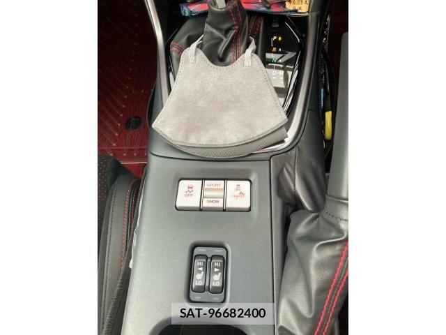Toyota GR86 2021-11 8742398-23