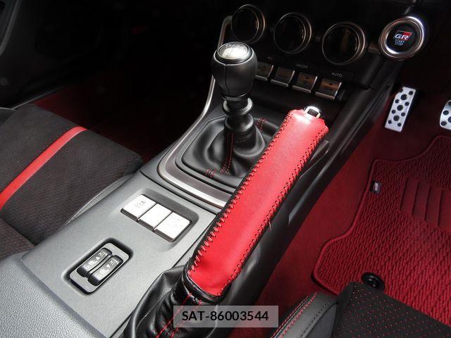 Toyota GR86 2025-01 8742395-11