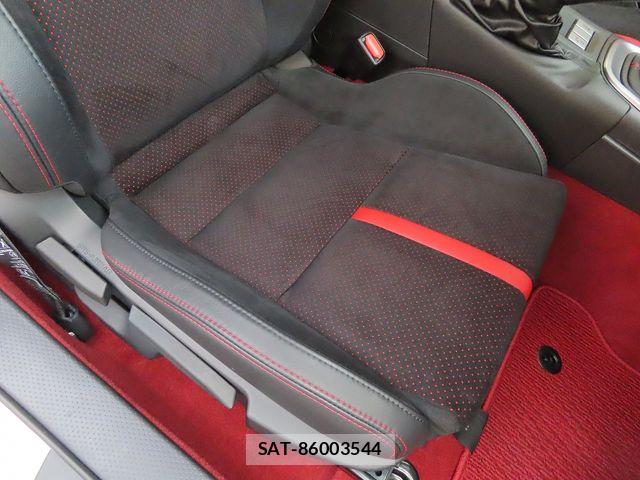 Toyota GR86 2025-01 8742395-17