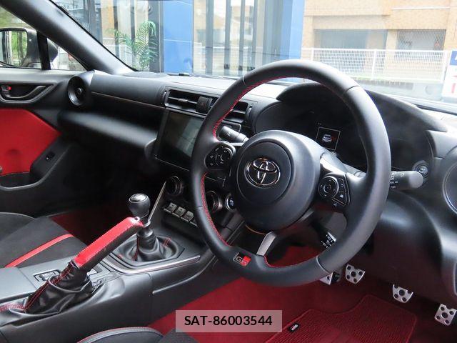 Toyota GR86 2025-01 8742395-1