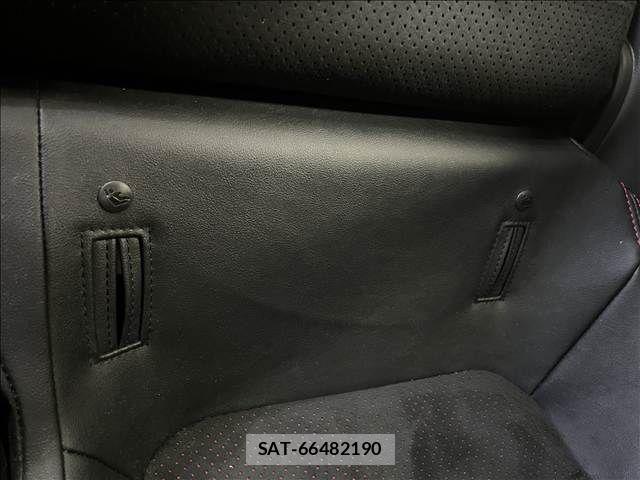 Toyota GR86 2024-04 8742401-12
